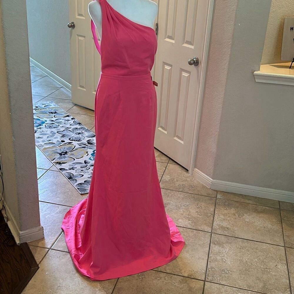 Mac Duggal One-Shoulder Hot Pink Evening Gown